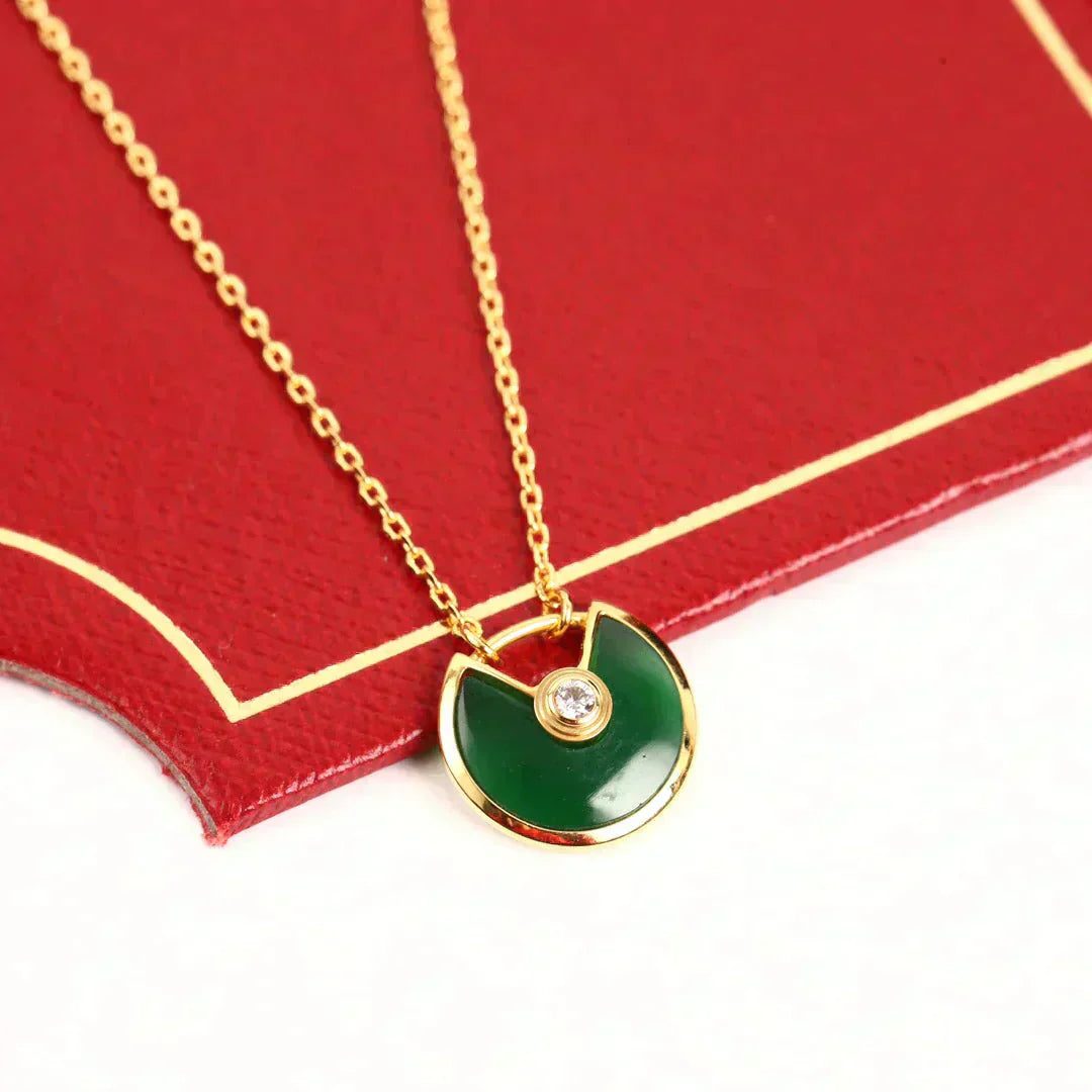 Cartier AMULETTE GOLD MALACHITE NECKLACE - Image 2