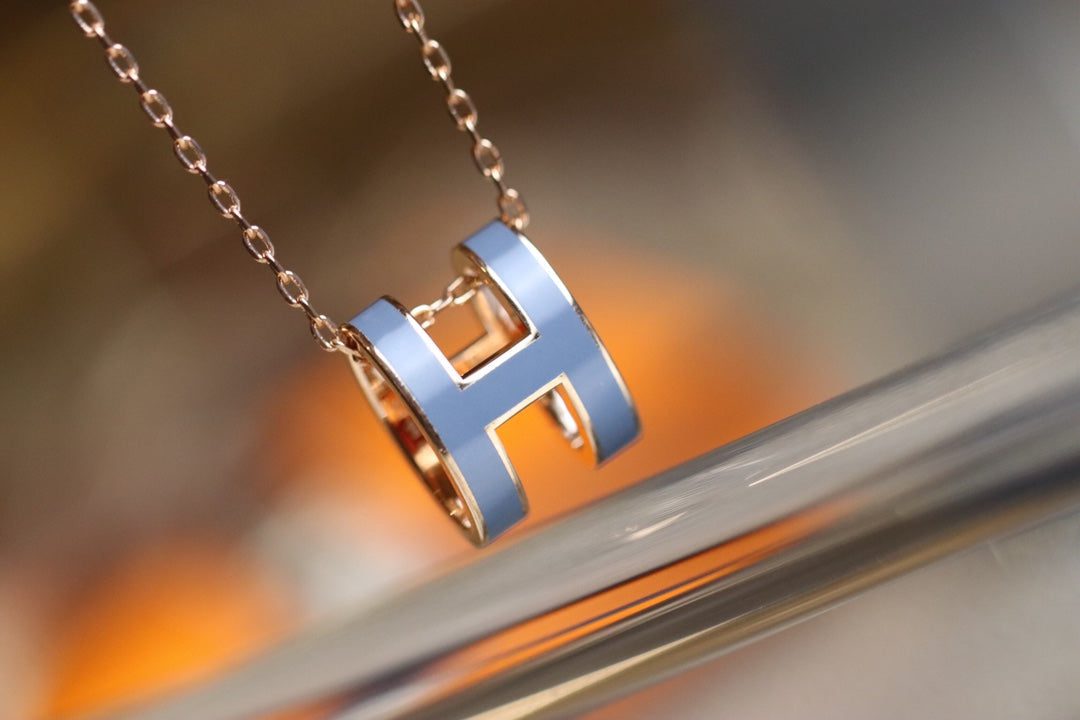 Hermès POP H PEDANT PINK GOLD - Image 3