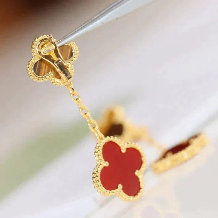 Van Cleef & Arpels CLOVER 2 MOTIF TIGER EYE CARNELIAN EARRINGS - Image 4