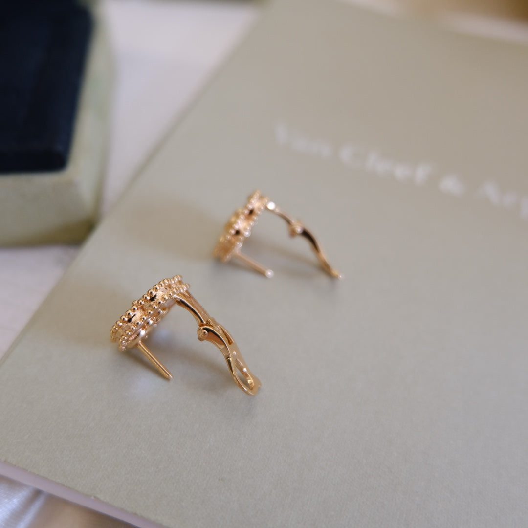 Van Cleef & Arpels LUCKY PINK GOLD WHITE MOP EARRINGS - Image 10