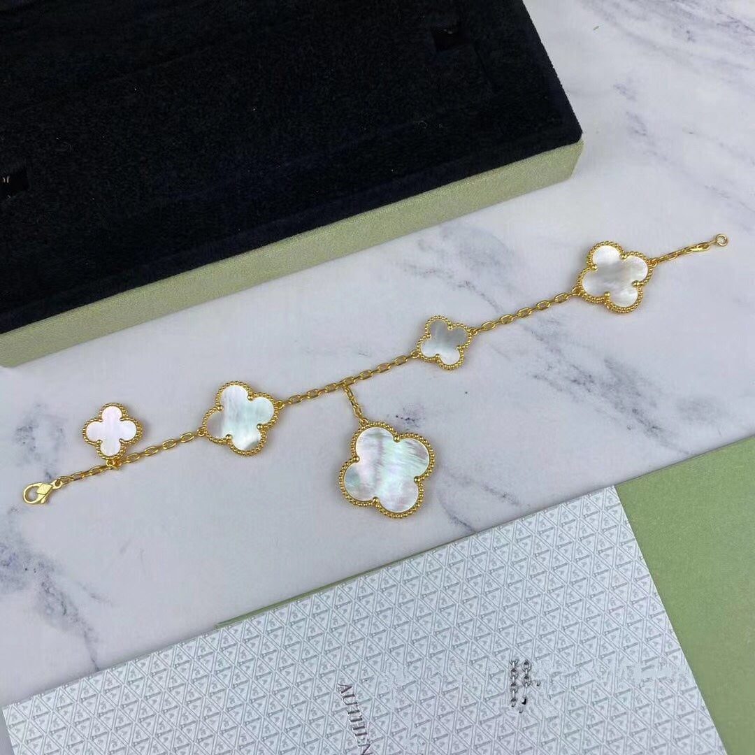 Van Cleef & Arpels MAGIC CLOVER MOP GOLD BRACELET 5 MOTIFS - Image 3