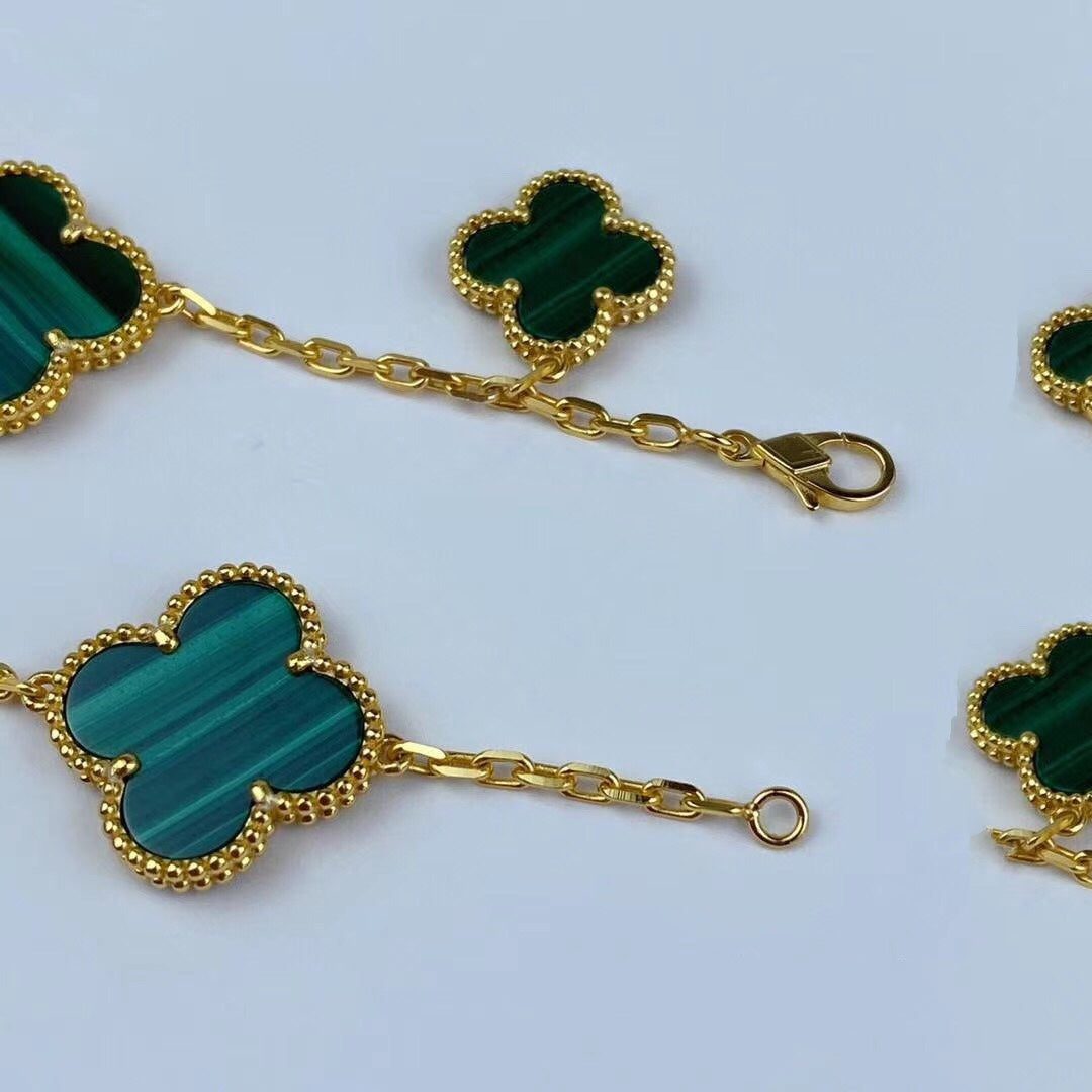 Van Cleef & Arpels MAGIC CLOVER MALACHITE GOLD BRACELET 5 MOTIFS - Image 6