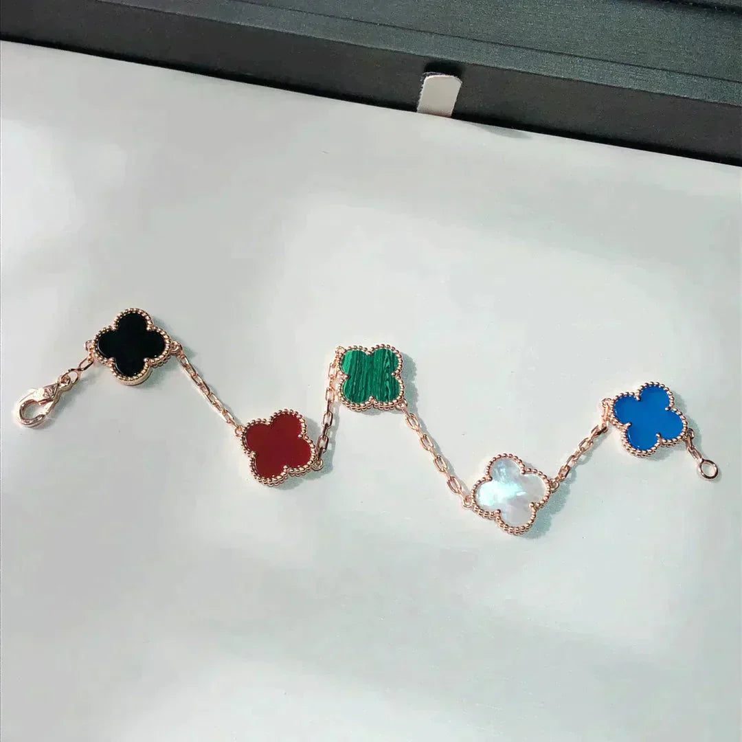 Van Cleef & Arpels CLOVER 5 MOTIFS MULTICOLOR BRACELET - Image 4