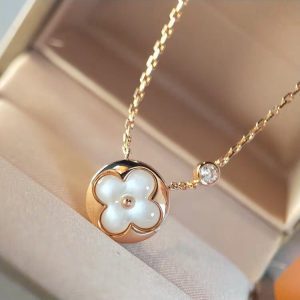 Louis VuittonSUN MOP GOLD 1 DIAMOND NECKLACE