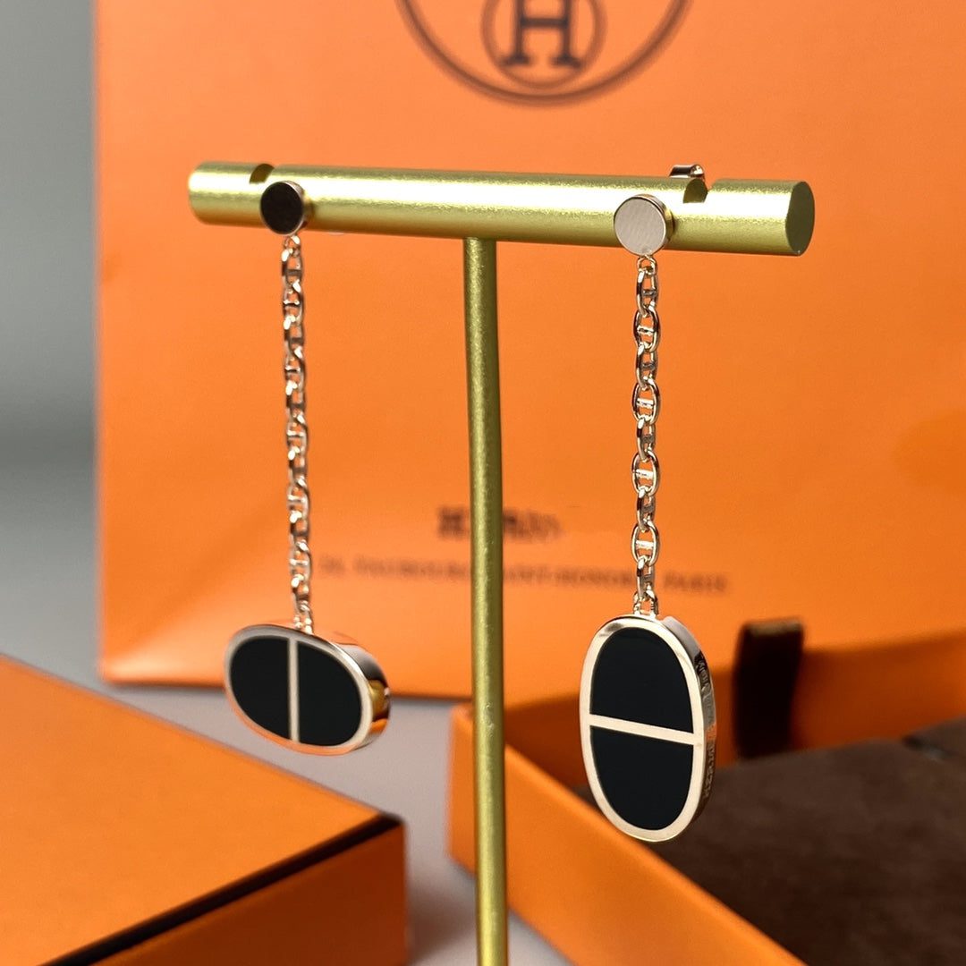 Hermès CHAINE VERSO BLACK CERAMIC EARRINGS - Image 2