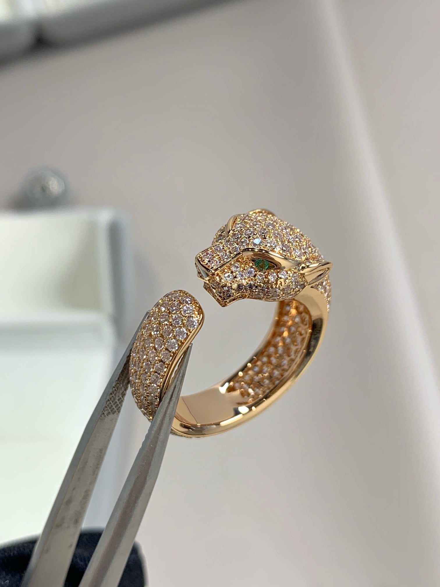 CartierPANTHERE PINK GOLD DIAMOND RING - Image 9
