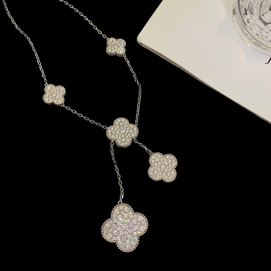 Van Cleef & Arpels CLOVER 5 MOTIFS SILVER DIAMONDS NECKLACE - Image 2