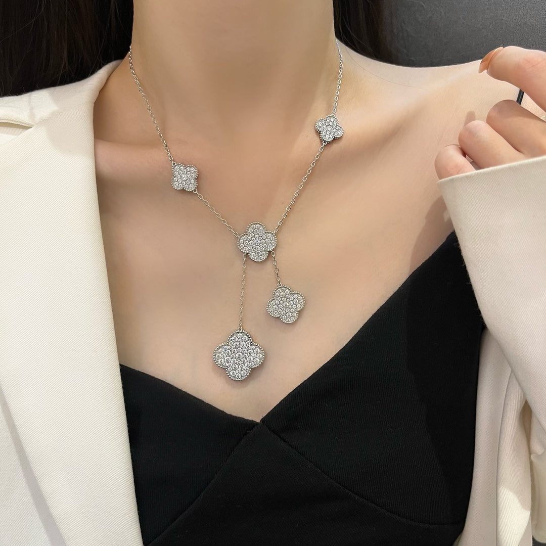 Van Cleef & Arpels CLOVER 5 MOTIFS SILVER DIAMONDS NECKLACE - Image 10