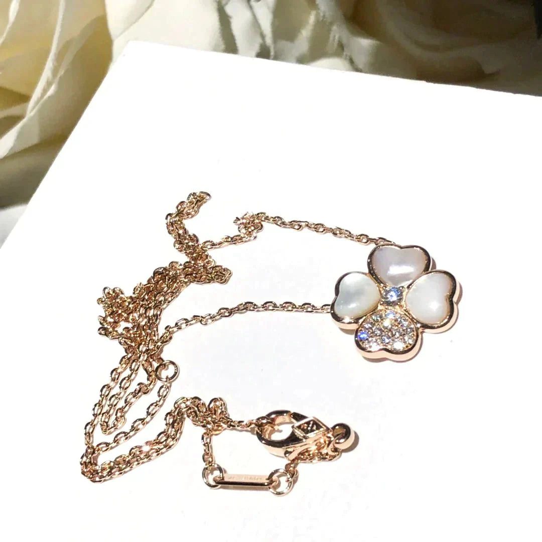 Van Cleef & Arpels CLOVER MOP DIAMOND ROSE GOLD NECKLACE - Image 2