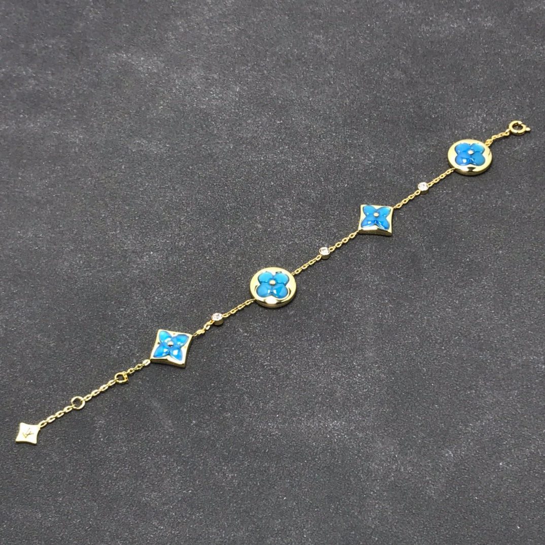 Louis Vuitton STAR AND SUN TURQUOISE 4 MOTIFS 3 DIAMONDS - Image 4