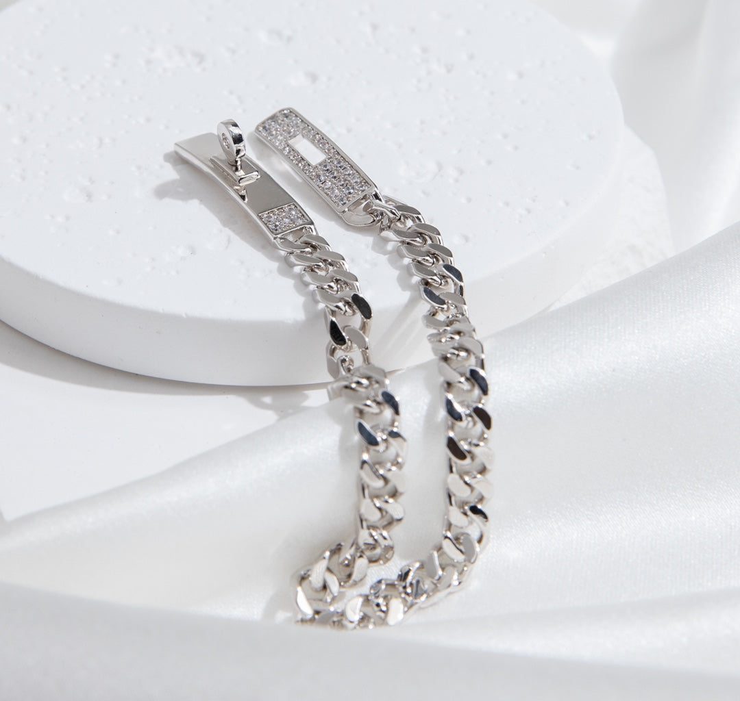 Hermès KELLY CHAIN SILVER DIAMOND BRACELET - Image 4