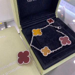 Van Cleef & Arpels CLOVER 5 MOTIFS SIVLER CARNELIAN TIGER EYE BRACELET