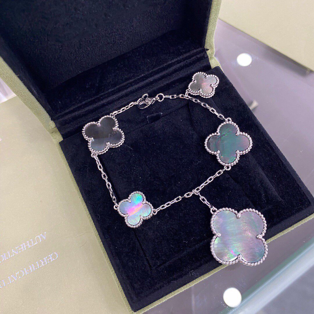 Van Cleef & Arpels CLOVER 5 MOTIFS SIVLER DARK MOP BRACELET - Image 3