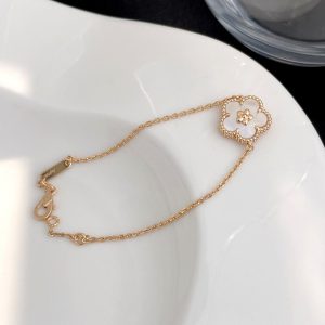Van Cleef & Arpels LUCKY SPRING ROSE GOLD MOP BRACELET