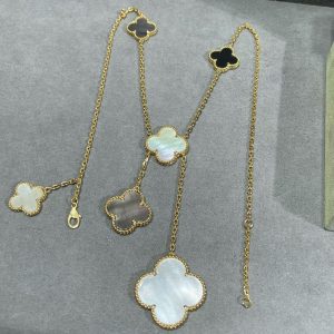 Van Cleef & Arpels CLOVER 6 MOTIF MOP ONYX GOLD NECKLACE