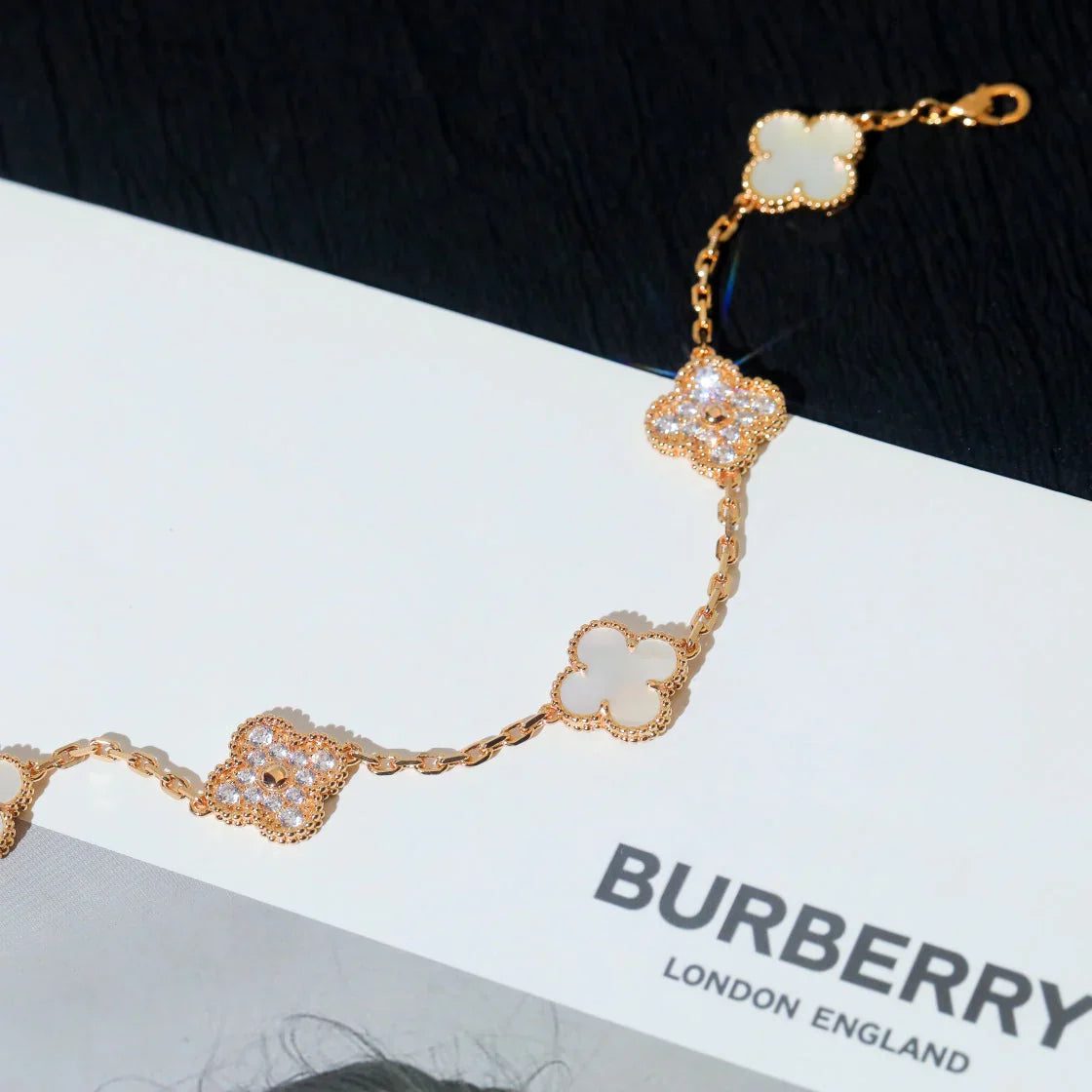 Van Cleef & Arpels CLOVER WHITE PEARL MOP 5 MOTIF BRACELET COLLECTION - Image 26