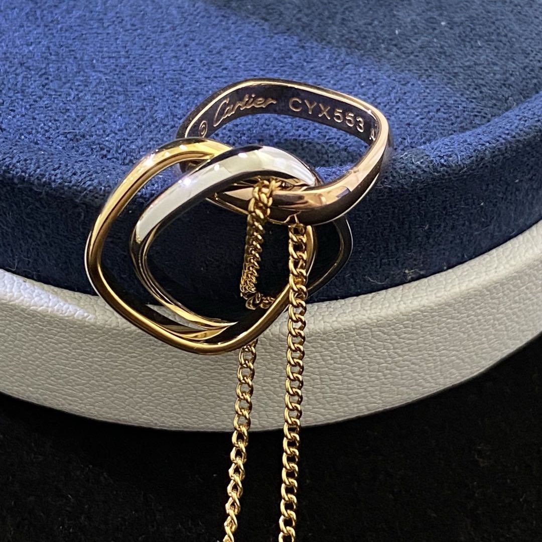 Cartier TRINITY NECKLACE GOLD SMALL MODEL - Image 4