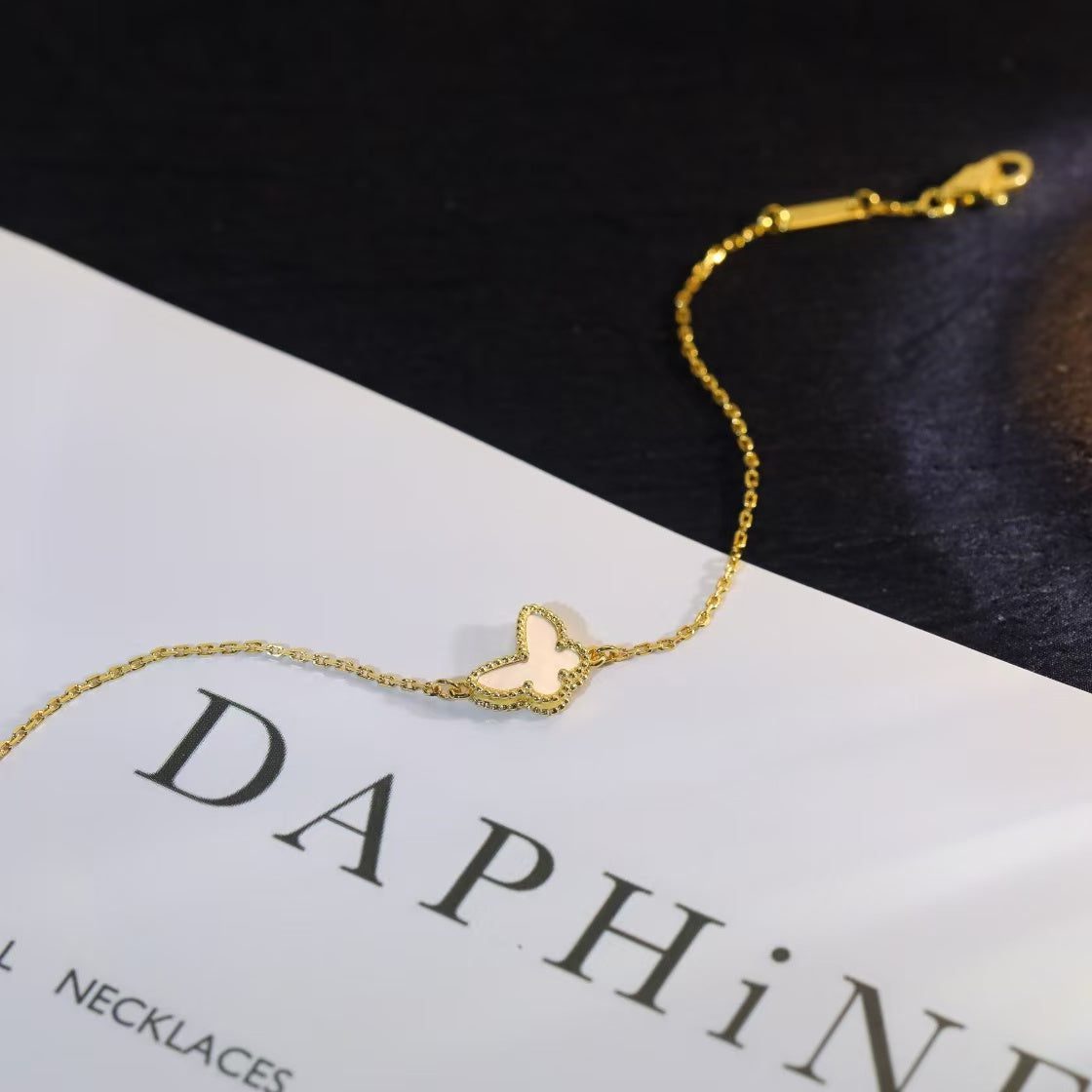 Van Cleef & Arpels BUTTERFLY MOTHER OF PEARL BUTTERFLY BRACELET - Image 7