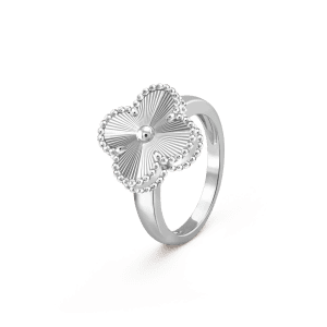 Van Cleef & Arpels CLOVER SILVER RING