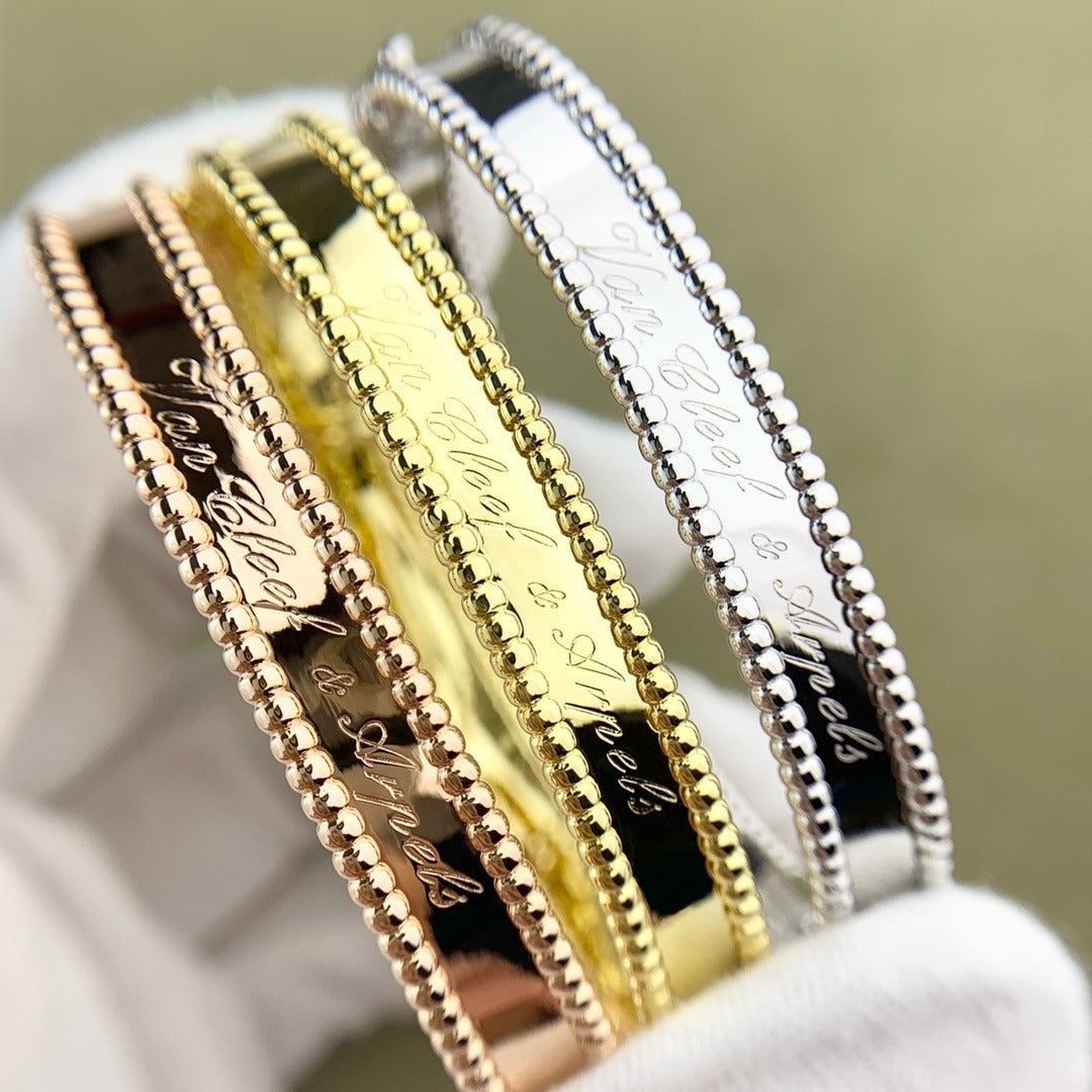 Van Cleef & Arpels CLOVER BRACELET ENGRAVING SERIES
