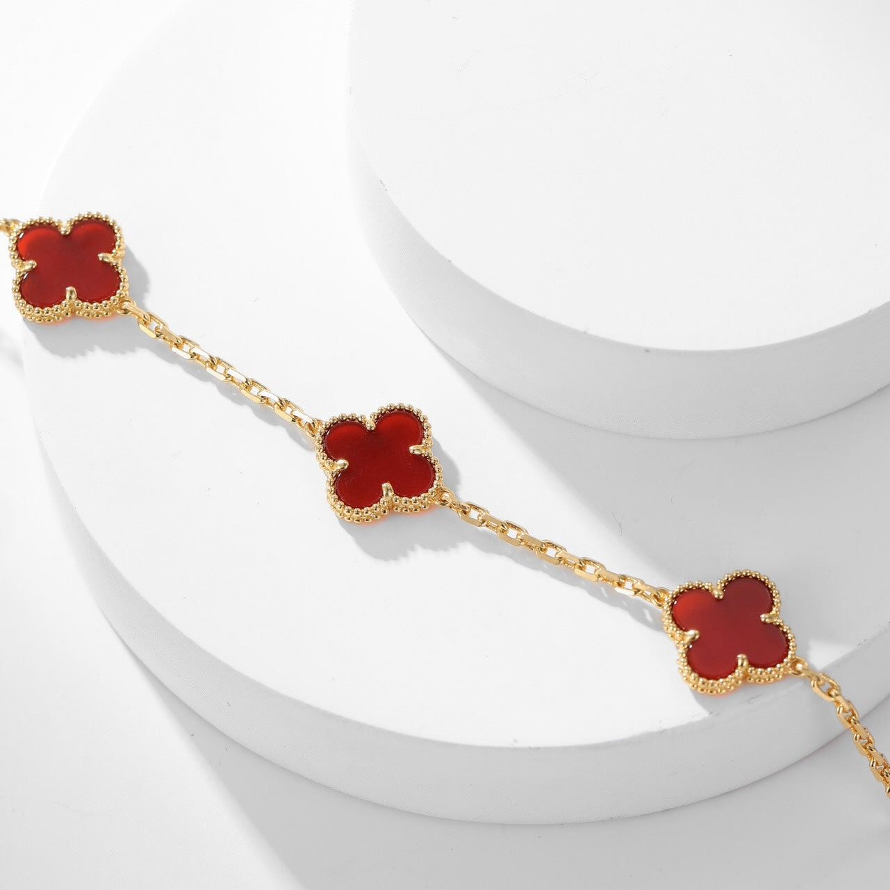 Van Cleef & Arpels CLOVER 10 MOTIFS CARNELIAN NECKLACE - Image 8