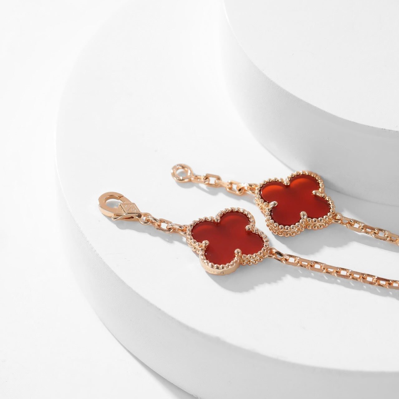 Van Cleef & Arpels CLOVER 10 MOTIFS CARNELIAN NECKLACE - Image 17