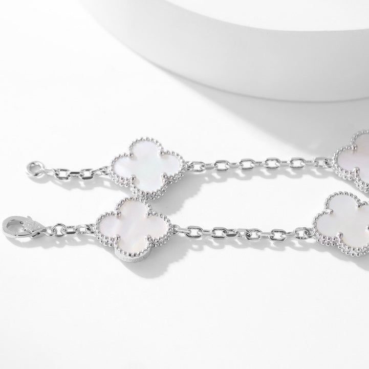 Van Cleef & Arpels CLOVER 10 MOTIFS WHITE MOTHER OF PEARL NECKLACE - Image 18