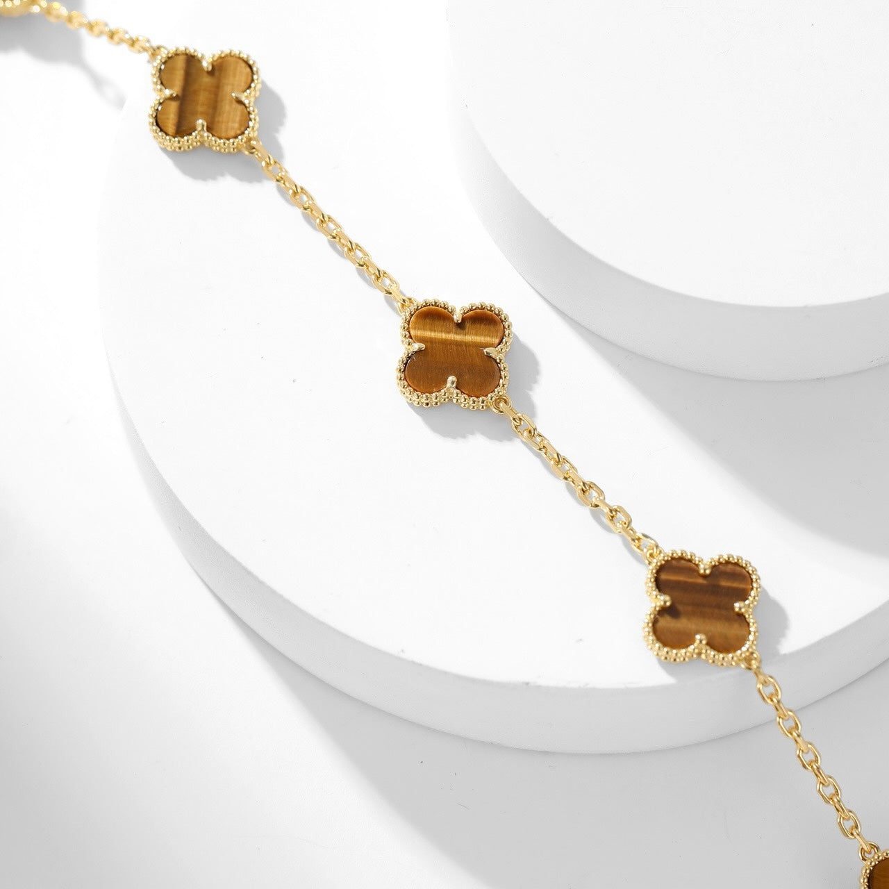 Van Cleef & Arpels CLOVER 10 MOTIFS TIGER EYE NECKLACE - Image 4