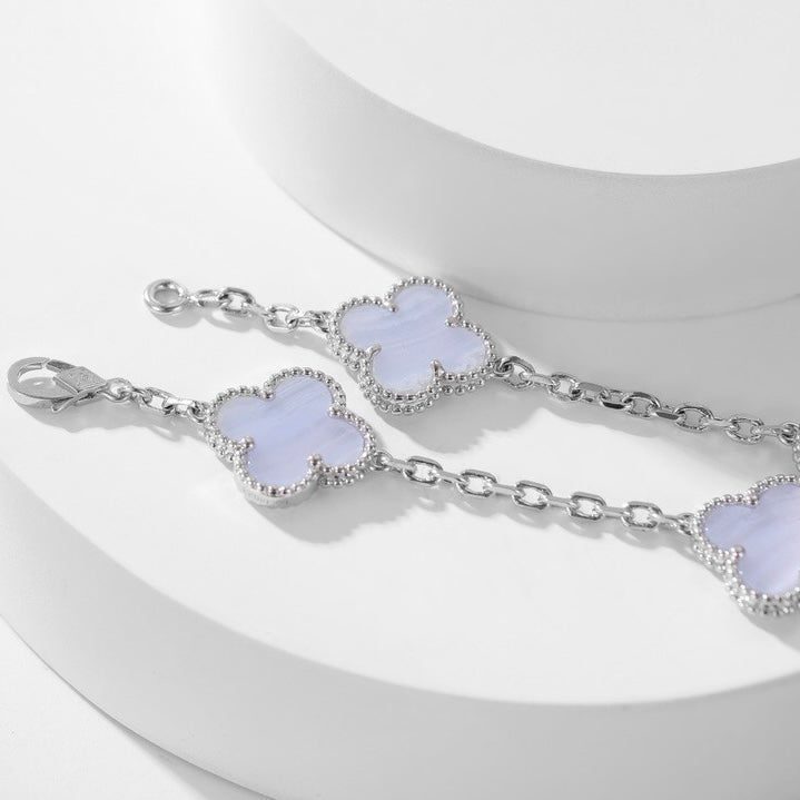 Van Cleef & Arpels CLOVER 10 MOTIFS PURPLE CHALCEDONY NECKLACE - Image 8