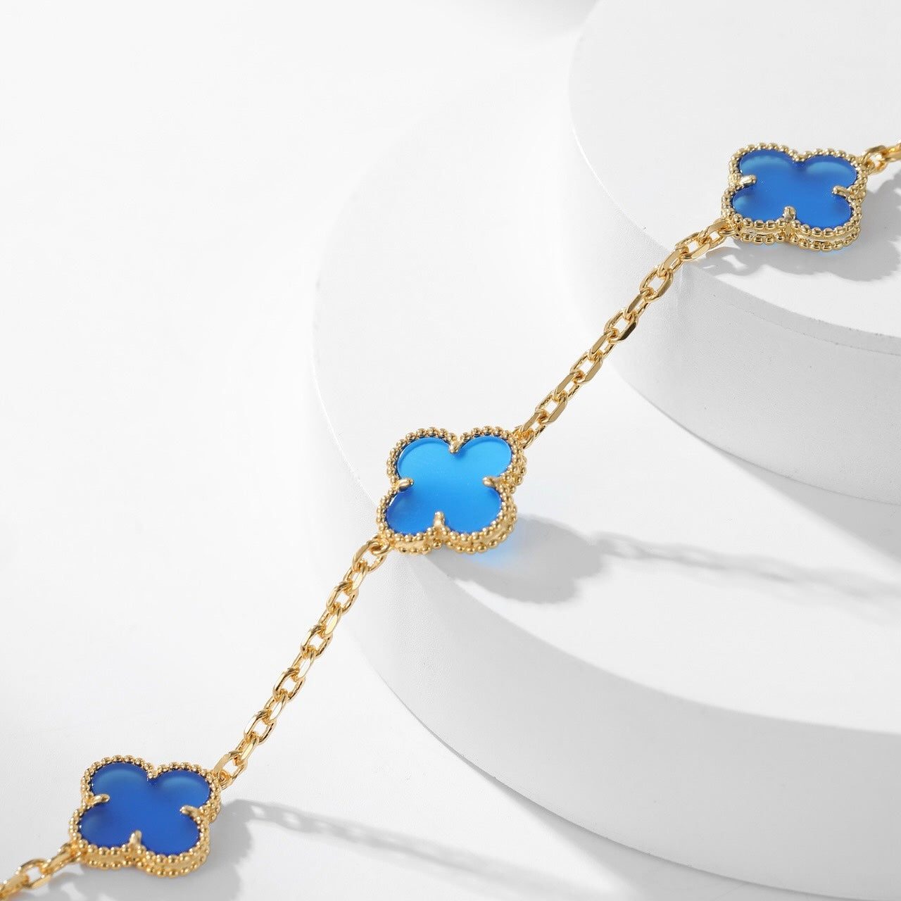 Van Cleef & Arpels CLOVER 10 MOTIFS BLUE AGATE NECKLACE - Image 6