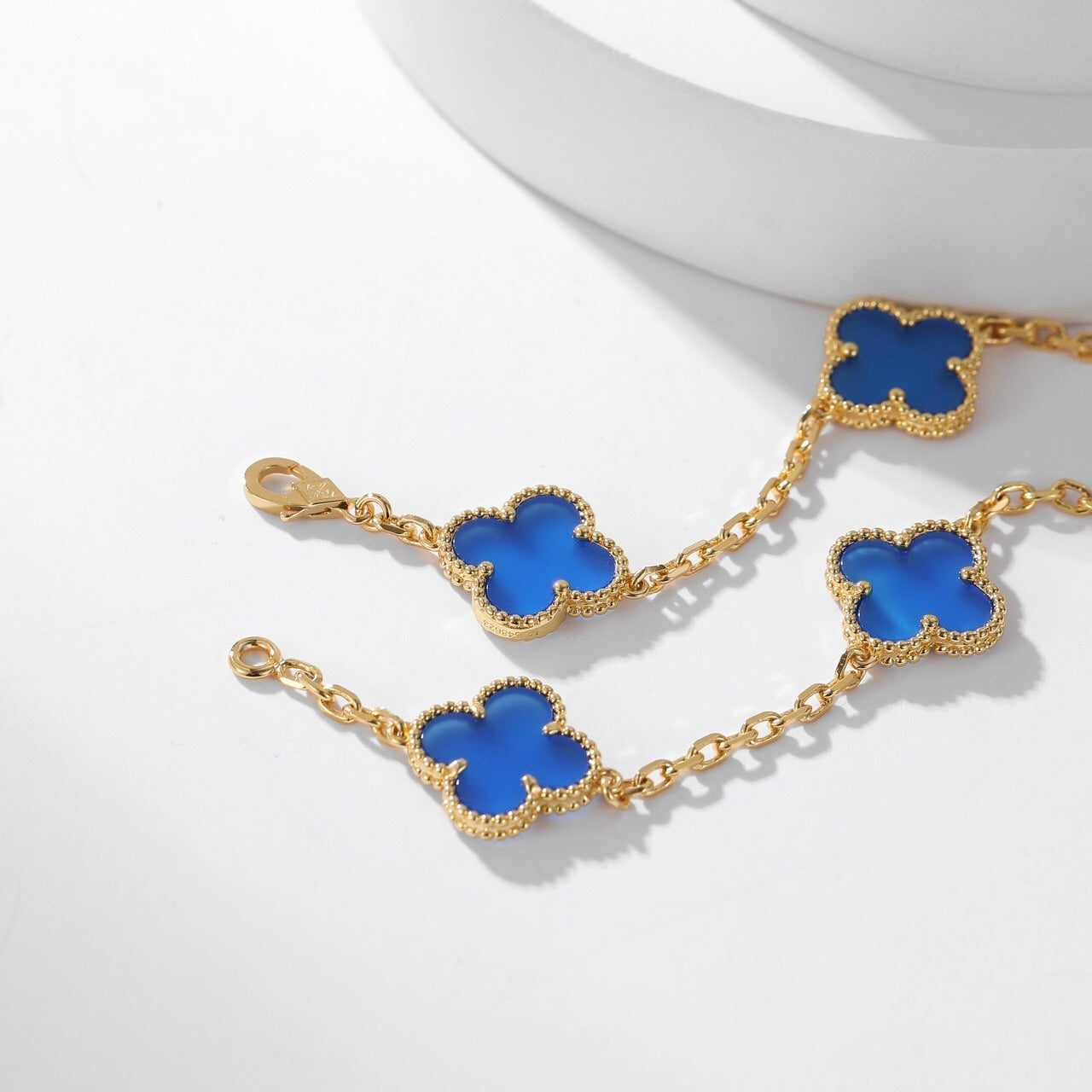 Van Cleef & Arpels CLOVER 10 MOTIFS BLUE AGATE NECKLACE - Image 9