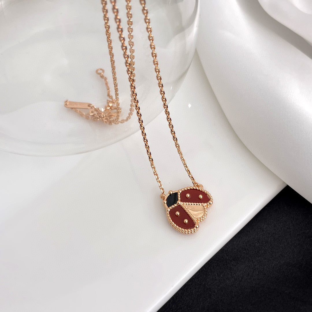 Van Cleef & Arpels LUCKY CARNELIANS LADYBUG NECKLACE