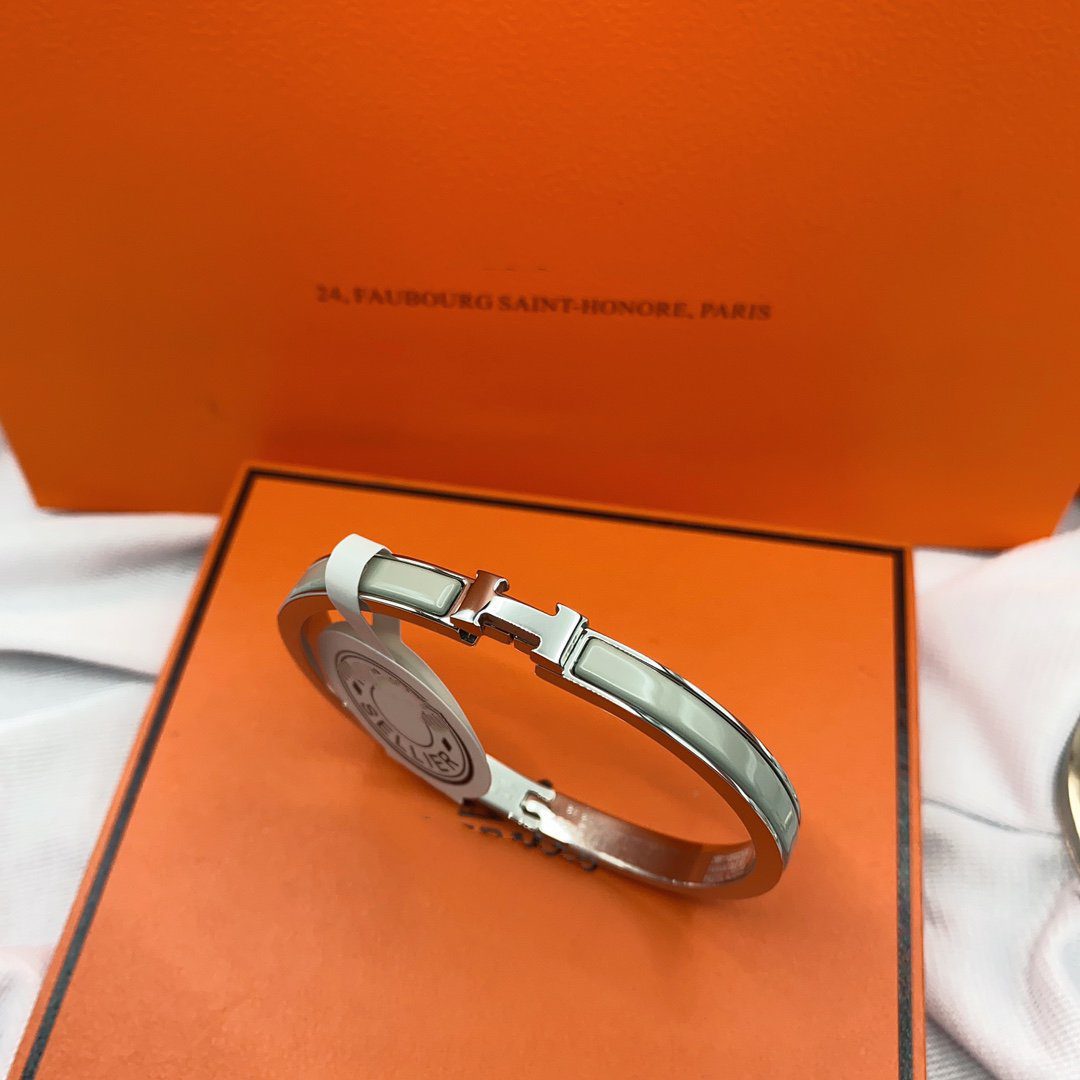 Hermès CLASSIC HM CLIC GREEN 8MM ENAMEL BRACELET - Image 5