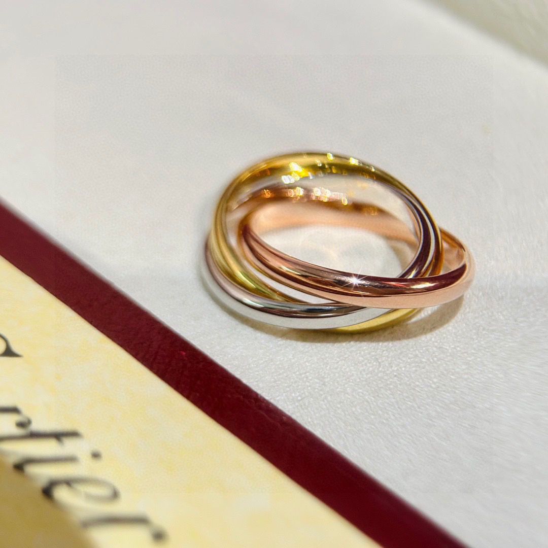 CartierTRINITY RING SMALL MODEL - Image 6