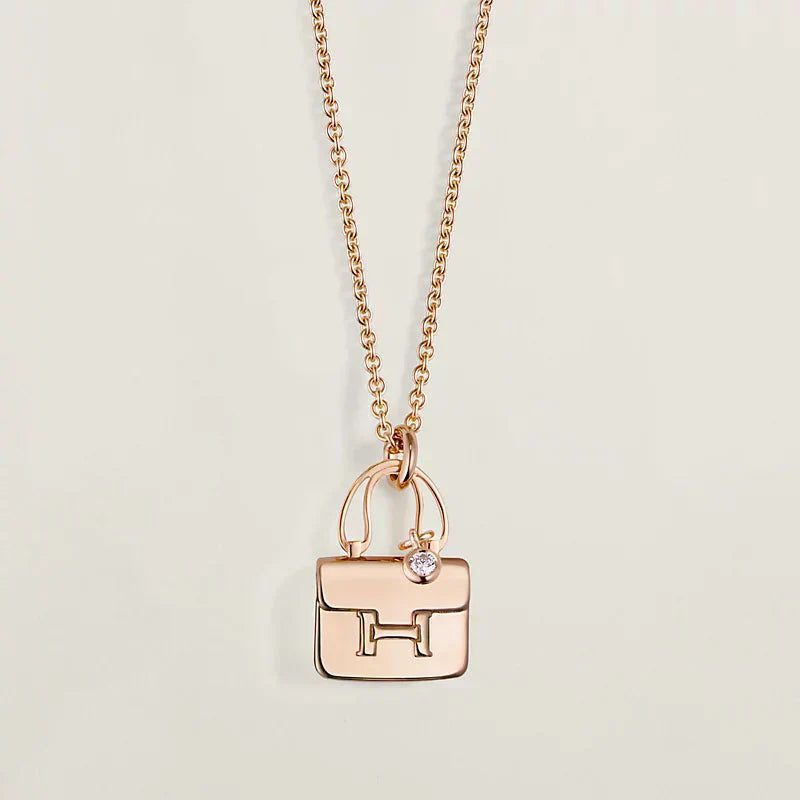 Hermès AMULETTE PEDANT ROSE GOLD NECKLACE