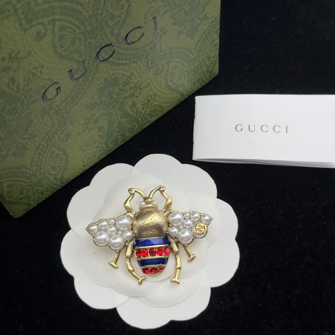 Gucci Brooch Gold 184127 - Image 3