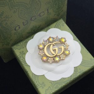 Gucci Brooch Gold 184411