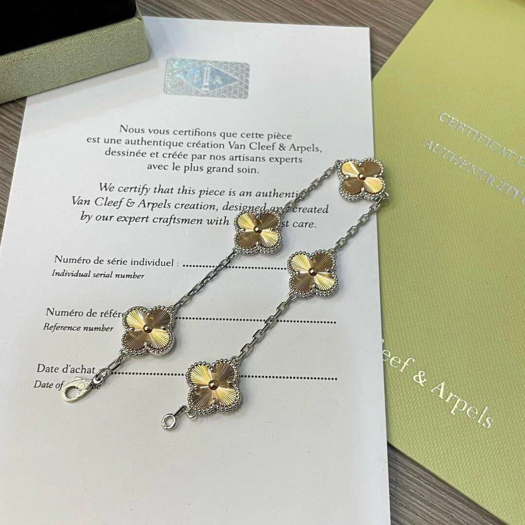 Van Cleef & Arpels CLOVER 5 MOTIF LASER BRACELET COLLECTION - Image 33