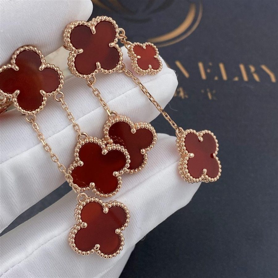 Van Cleef & Arpels CLOVER EARRINGS CARNELIAN 4 MOTIFS PINK GOLD - Image 4