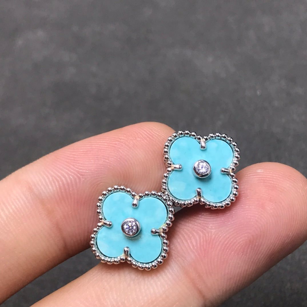 Van Cleef & Arpels CLOVER 1 DIAMOND BLUE SKY SILVER EARRINGS