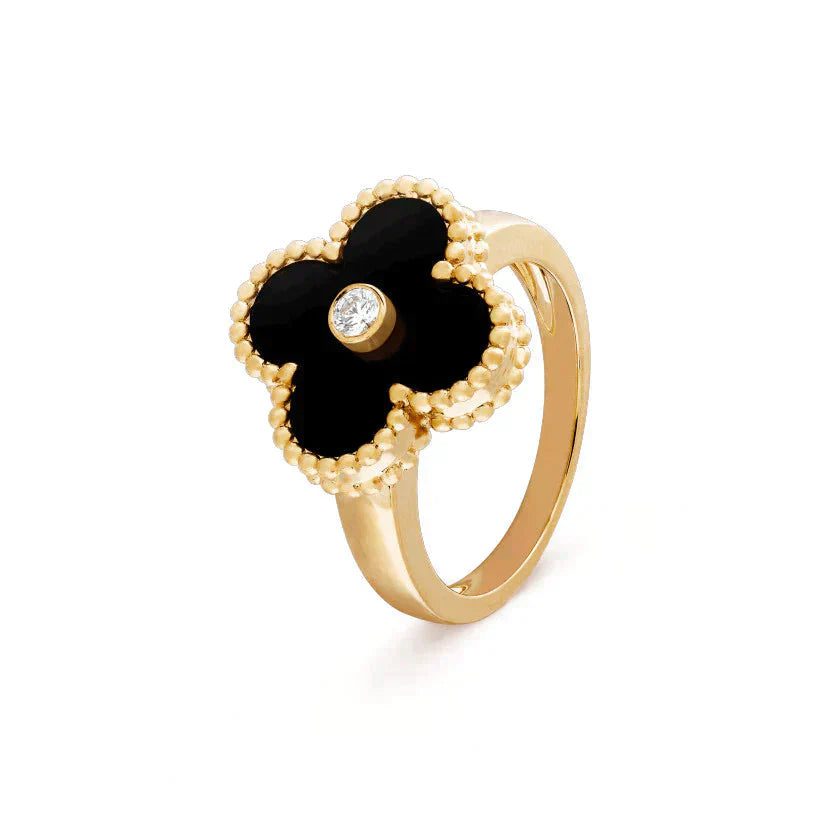Van Cleef & Arpels CLOVER ONYX RING GOLD DIAMOND