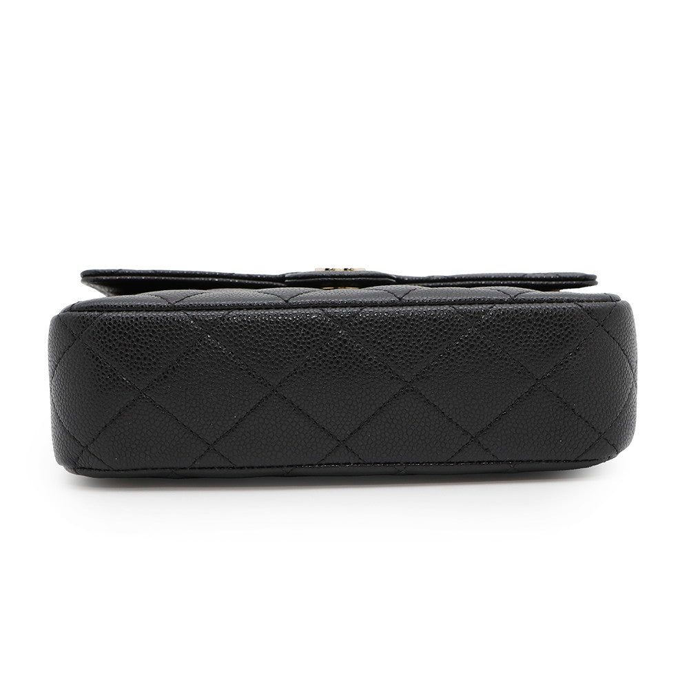 CHANEL Matelasse Classic ChainClutch BlackAP4425 Caviar Leather