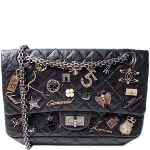 Chanel 2.55 Reissue 225 Charms Calf 16M Bag