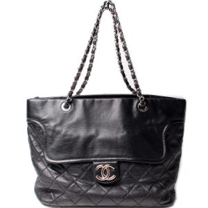 Chanel CC Flap Pocket Shopper Caviar 13M Bag