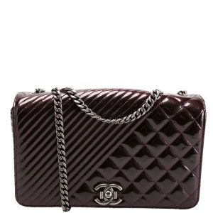 Chanel Coco Boy Flap Patent Iridescent Medium 21M Plum Bag