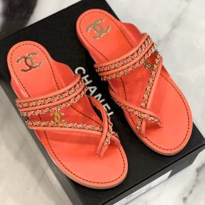 CHANEL CHAIN THONG SANDALS