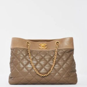 CHANEL QUILTED CALFSKIN LEATHER LARGE SOFT ELEGANCE TOTE BAG-HS