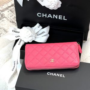 CHANEL CAVIAR QUILTED LARGE GUSSET ZIP AROUNT WALLET