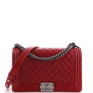 CHANEL CAVIAR QUILTED NEW MEDIUM BOY FLAP BAG