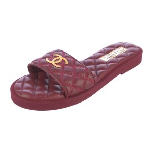 CHANEL INTERLOCKING CC LOGO QUILTED LAMBSKIN MULES